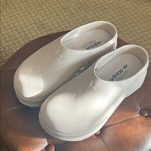 Adidas Stan Smith Off-White Cream Slip-On Clogs